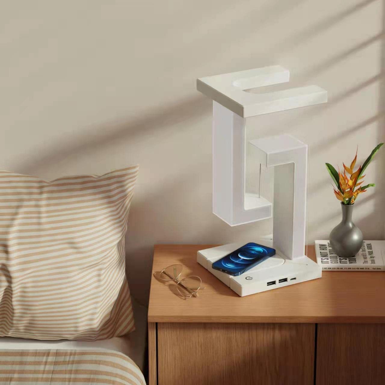 HaloLift Floating Lamp