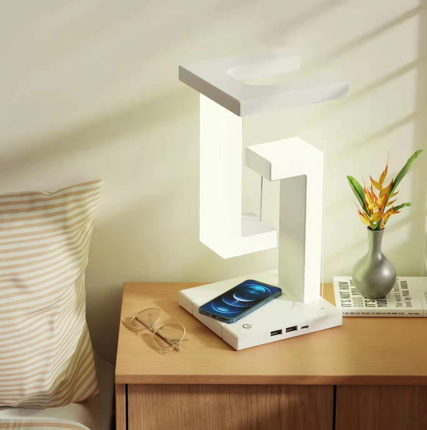 HaloLift Floating Lamp